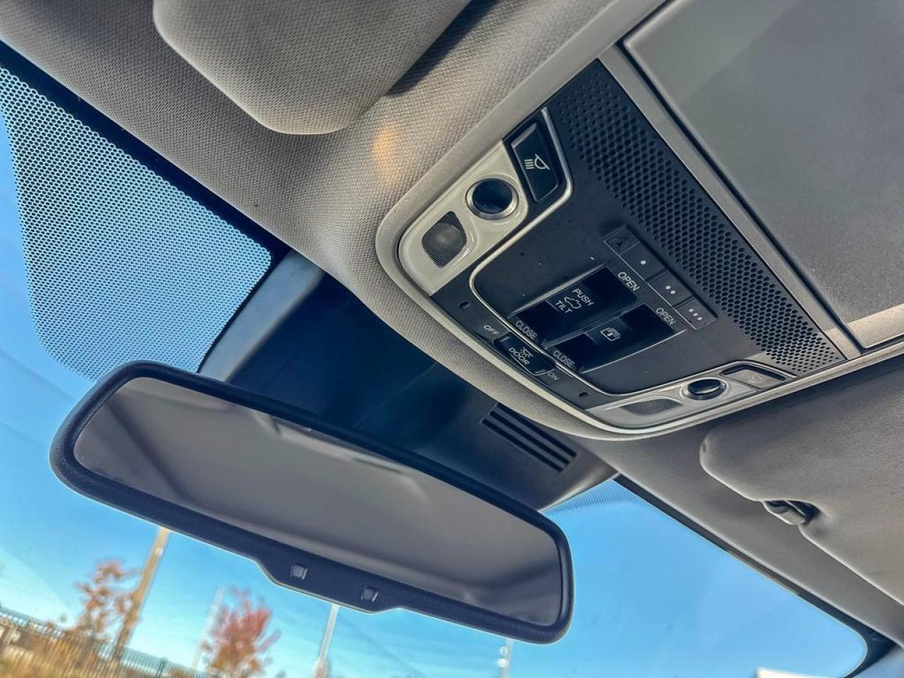 2021 Honda CR-V Touring Photo