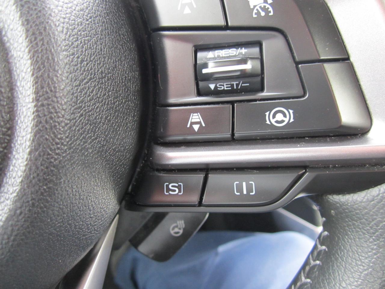 2022 Subaru Forester Touring Pano Roof One Owner No Accidents Photo