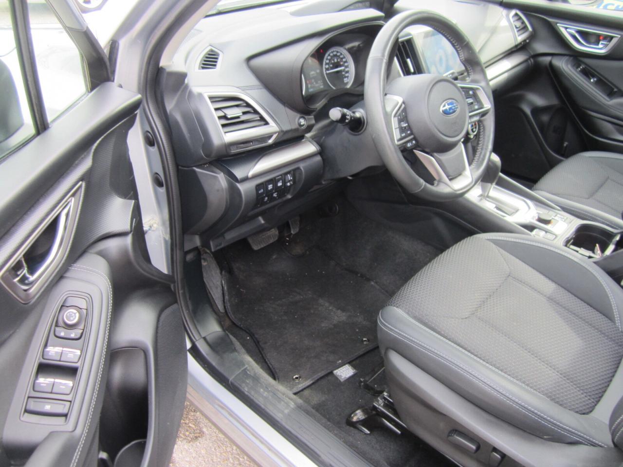 2022 Subaru Forester Touring Pano Roof One Owner No Accidents Photo