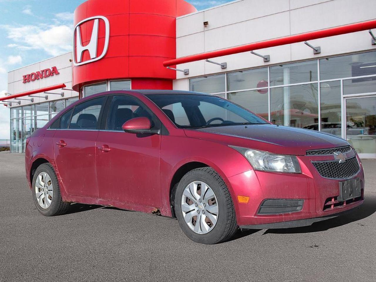 2012 Chevrolet Cruze LT Turbo Photo