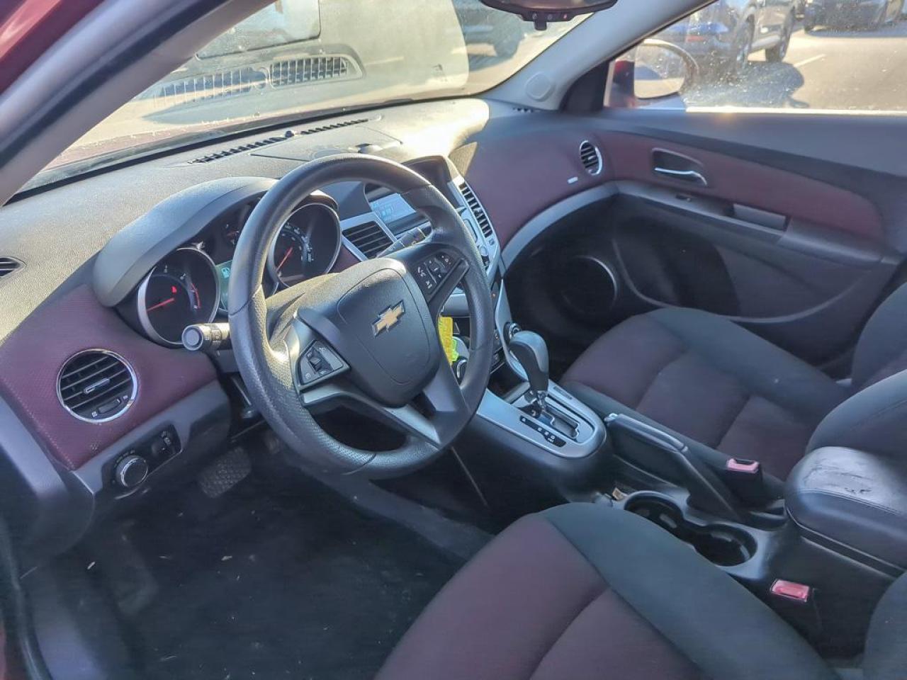 2012 Chevrolet Cruze LT Turbo Photo