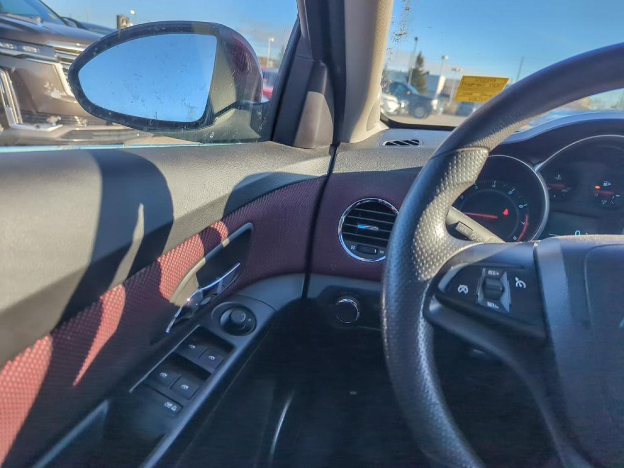 2012 Chevrolet Cruze LT Turbo Photo