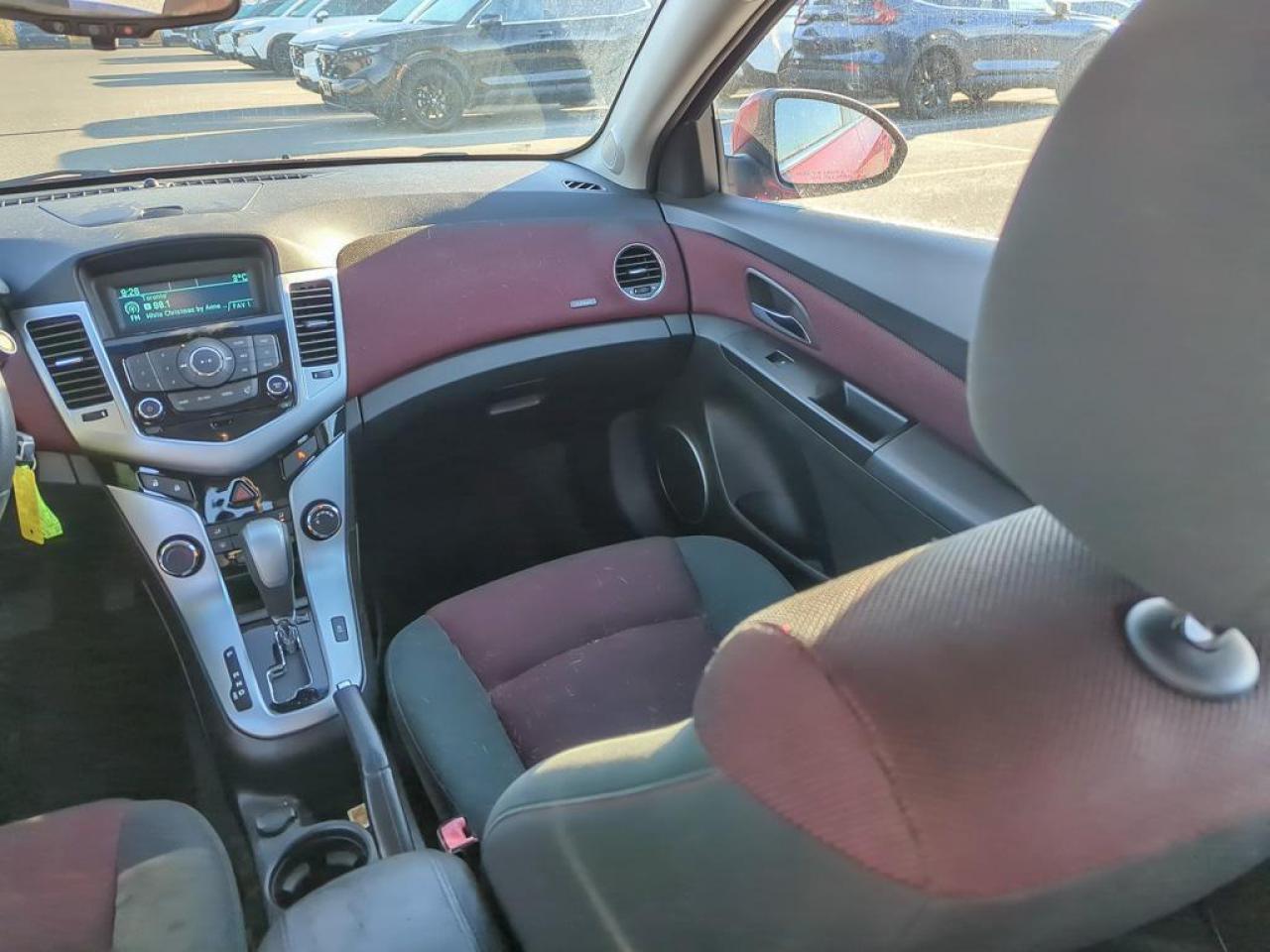 2012 Chevrolet Cruze LT Turbo Photo