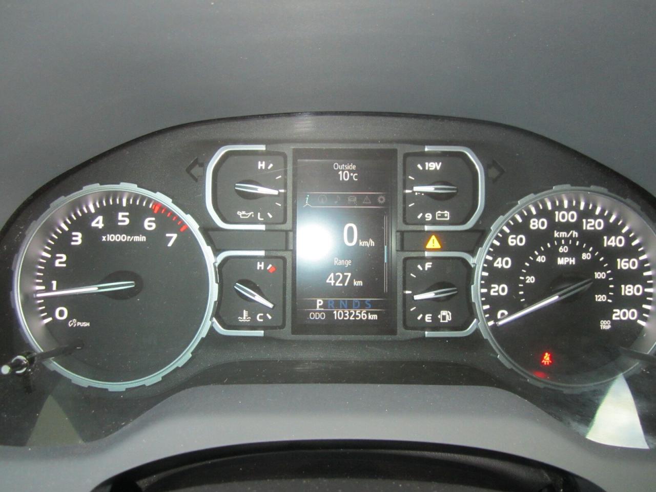 2018 Toyota Tundra 4x4 Crewmax SR5 Plus 5.7L ONE OWNER NO ACCIDENTS Photo