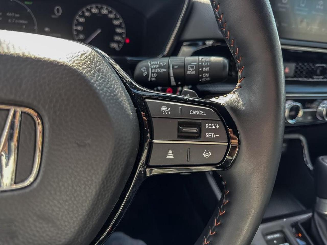 2025 Honda CR-V Hybrid Touring Photo