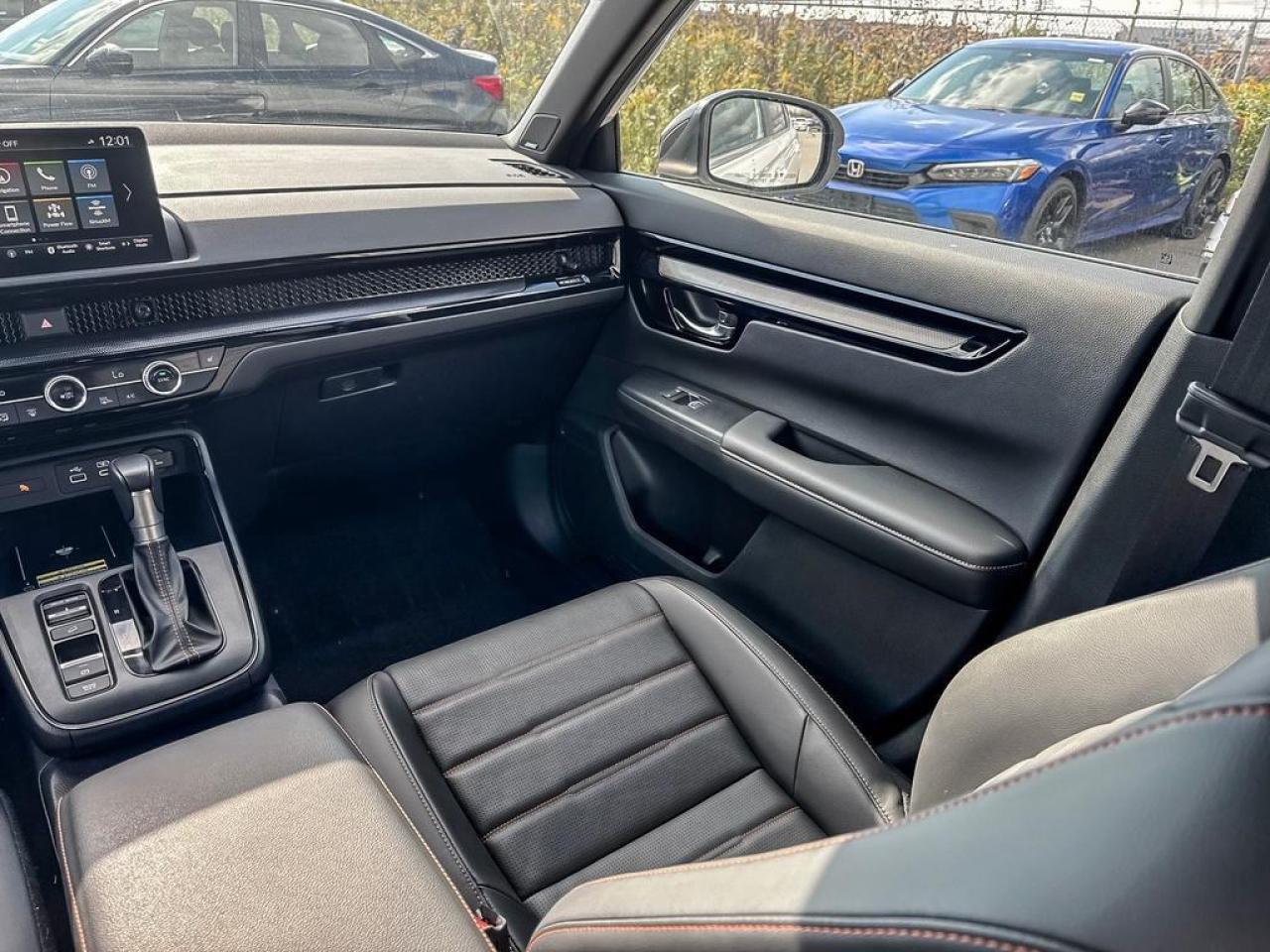 2025 Honda CR-V Hybrid Touring Photo