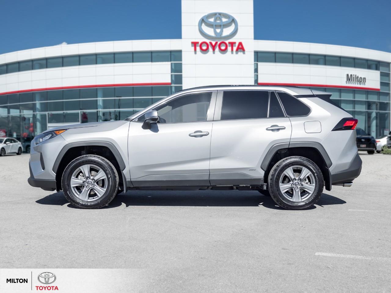 2025 Toyota RAV4 Hybrid HEATED SEATS BLIND SPOT ONE OWNER TCUV LE Photo