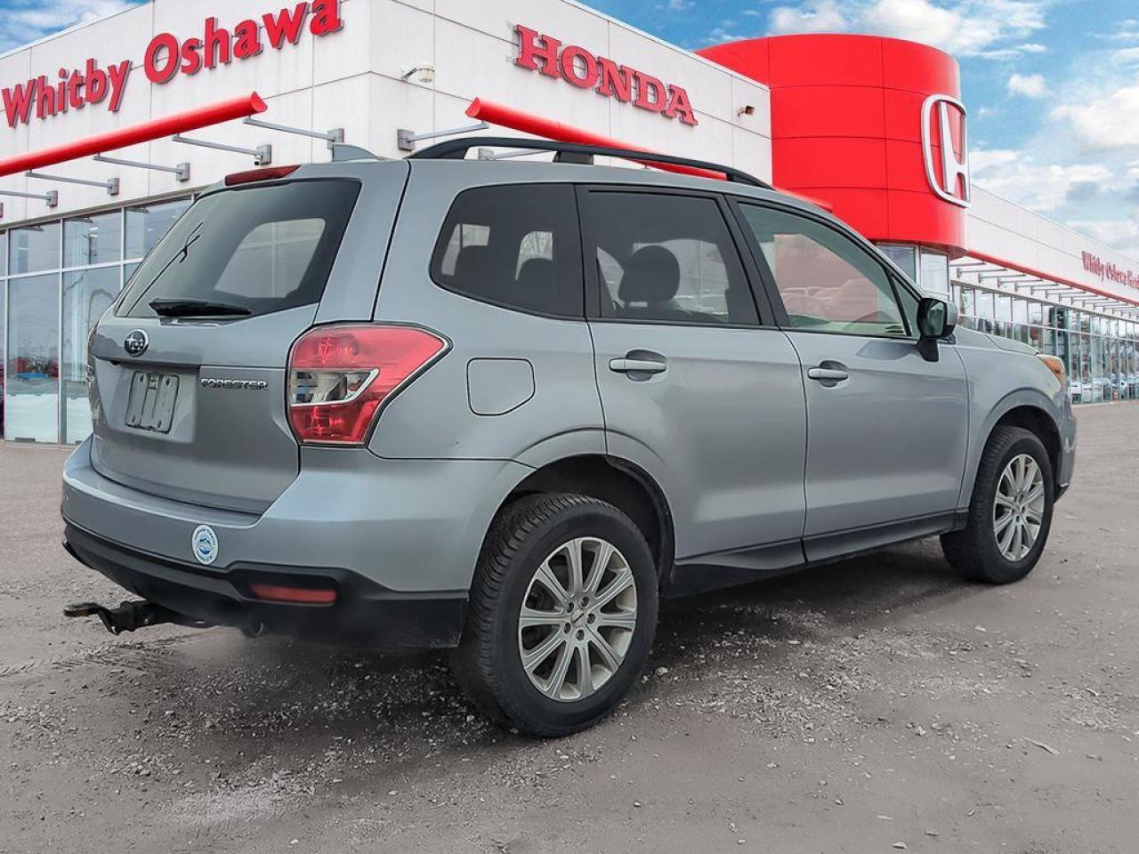 2016 Subaru Forester 2.5i Photo