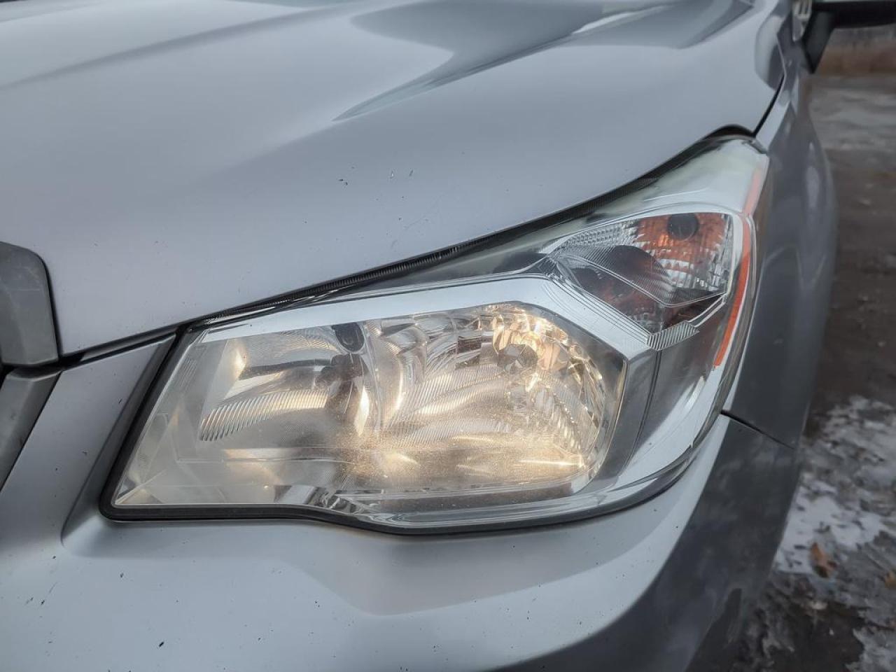 2016 Subaru Forester 2.5i Photo