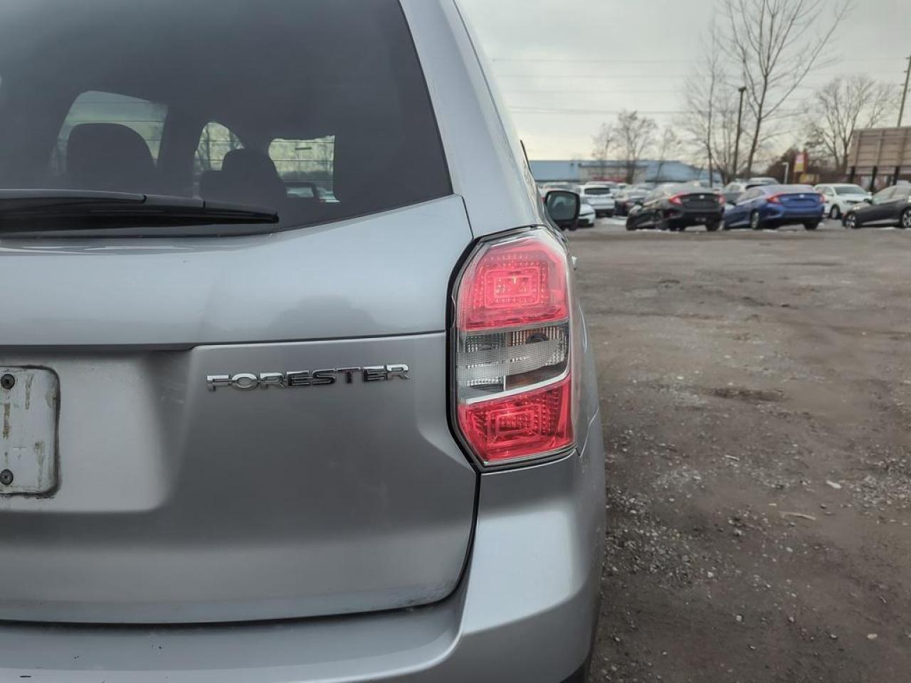 2016 Subaru Forester 2.5i Photo