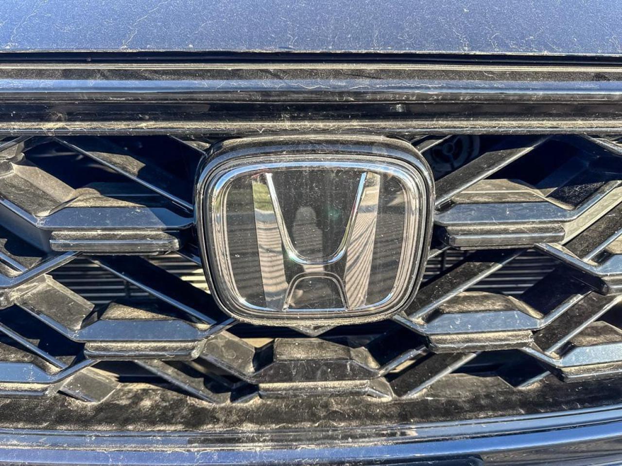 2025 Honda CR-V Hybrid Touring Photo