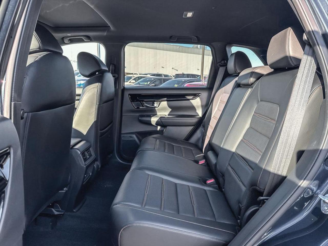 2025 Honda CR-V Hybrid Touring Photo