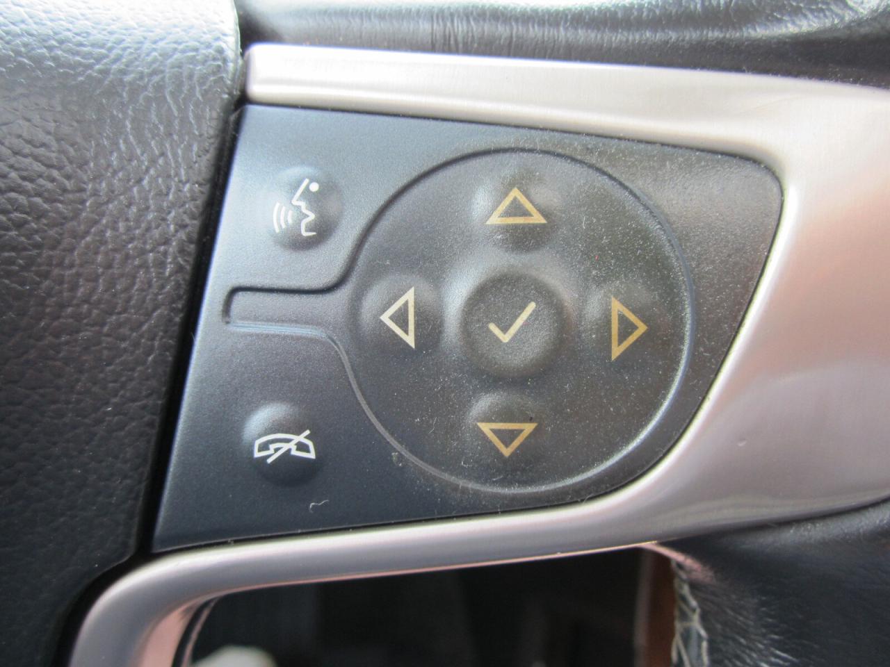 2018 GMC Sierra 1500 4WD Crew Cab 153.0  Denali NO ACCIDENTS Photo