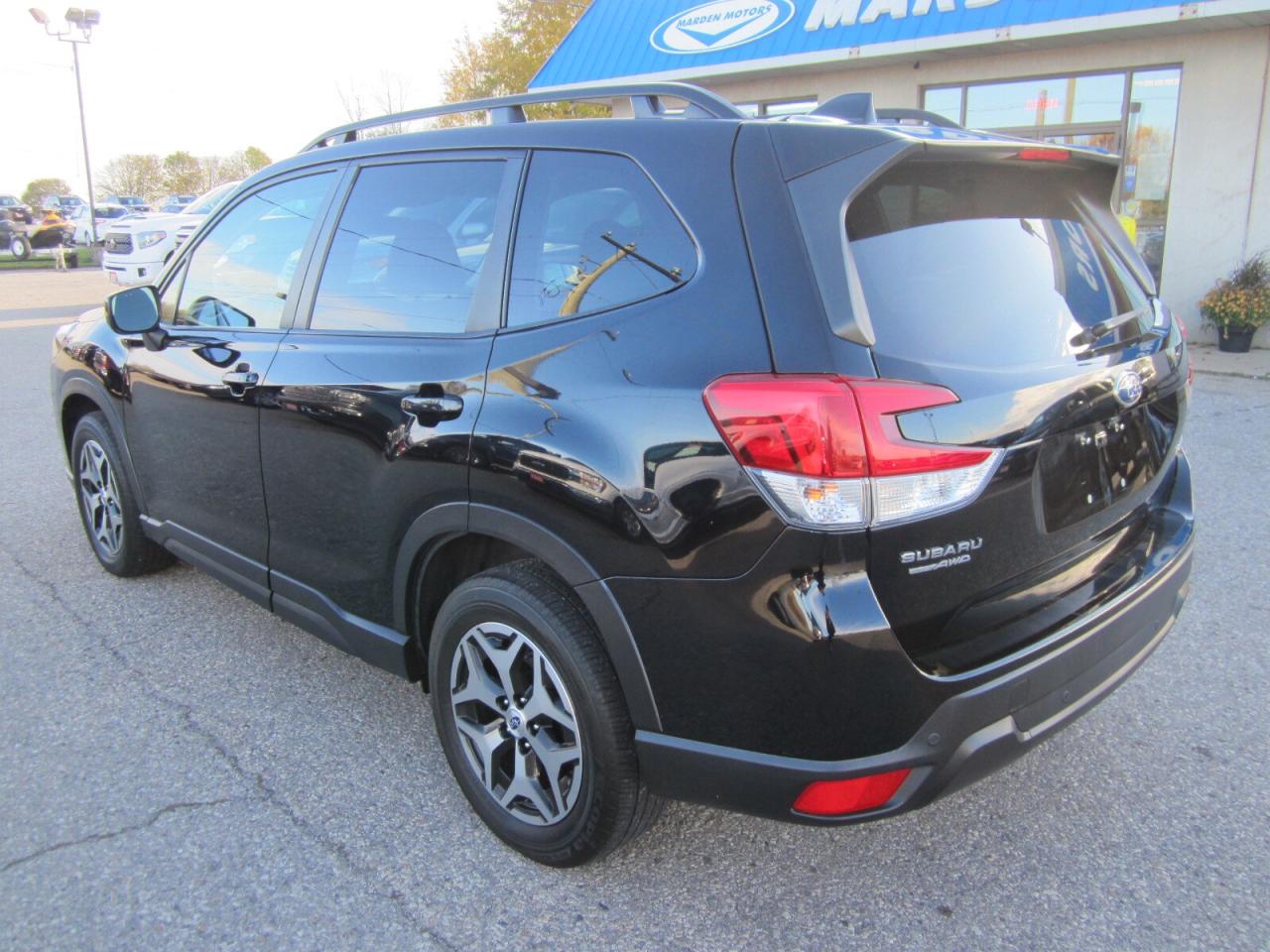 2022 Subaru Forester Touring CVT EYESIGHT ONE OWNER NO ACCIDENTS Photo
