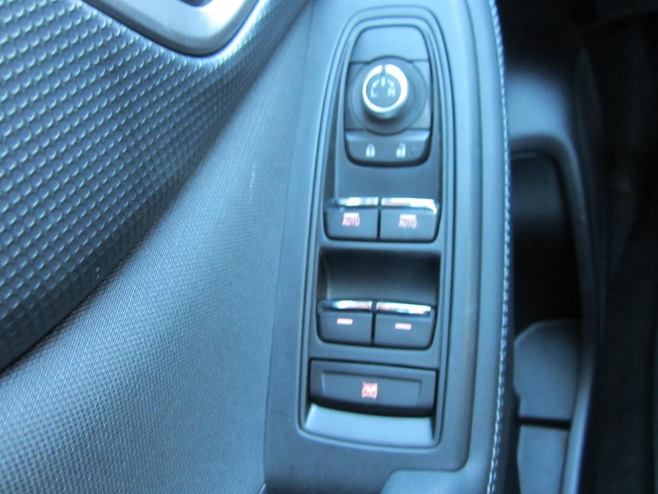 2022 Subaru Forester Touring CVT EYESIGHT ONE OWNER NO ACCIDENTS Photo