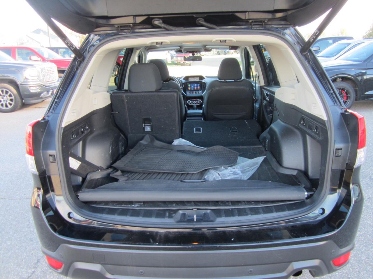 2022 Subaru Forester Touring CVT EYESIGHT ONE OWNER NO ACCIDENTS Photo