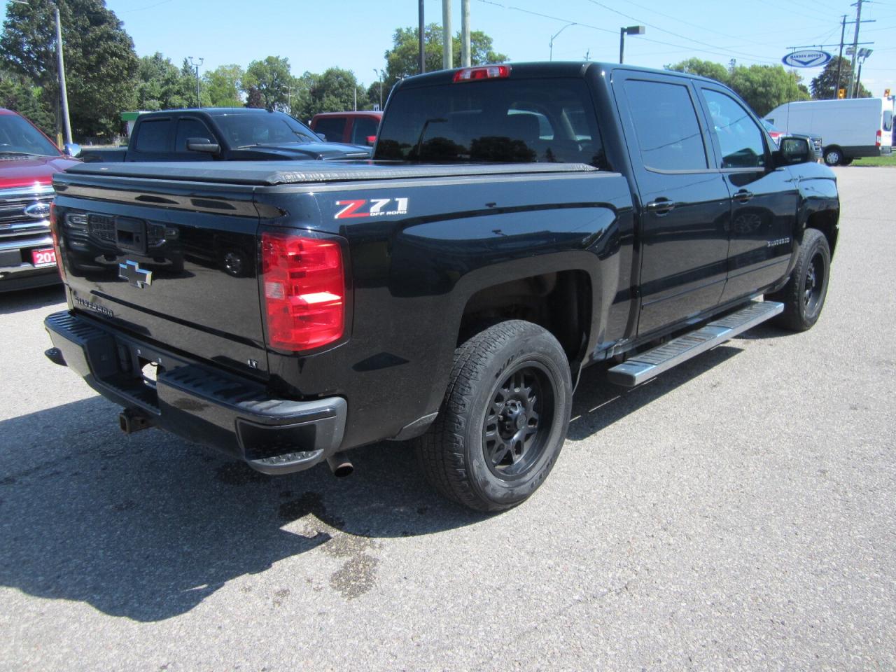 2018 Chevrolet Silverado 1500 4WD Crew 153.0 2LT ONE OWNER NO ACCIDENTS Photo