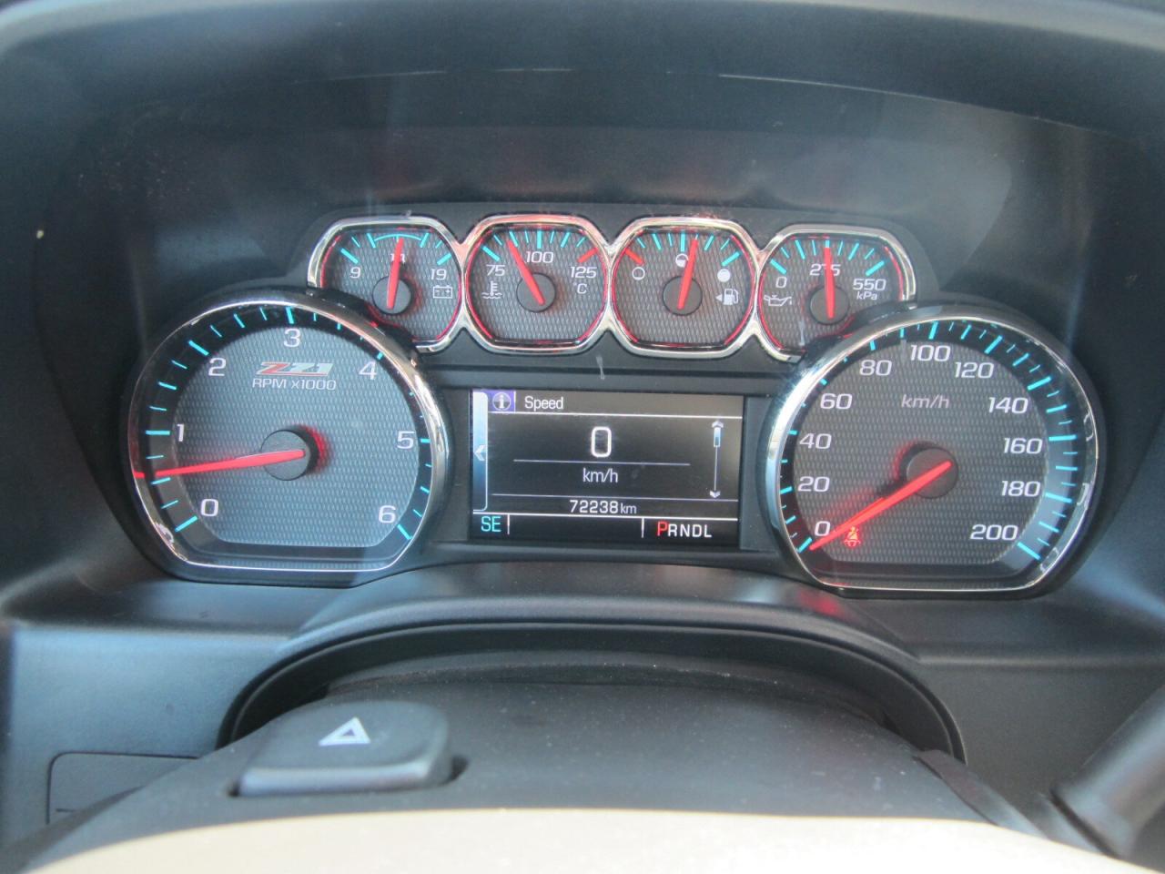 2018 Chevrolet Silverado 1500 4WD Crew 153.0 2LT ONE OWNER NO ACCIDENTS Photo