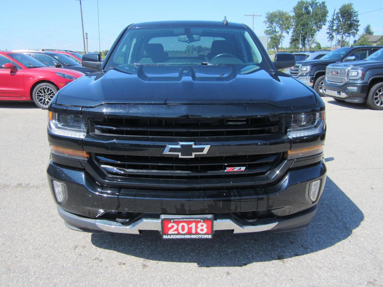 2018 Chevrolet Silverado 1500 4WD Crew 153.0 2LT ONE OWNER NO ACCIDENTS Photo3