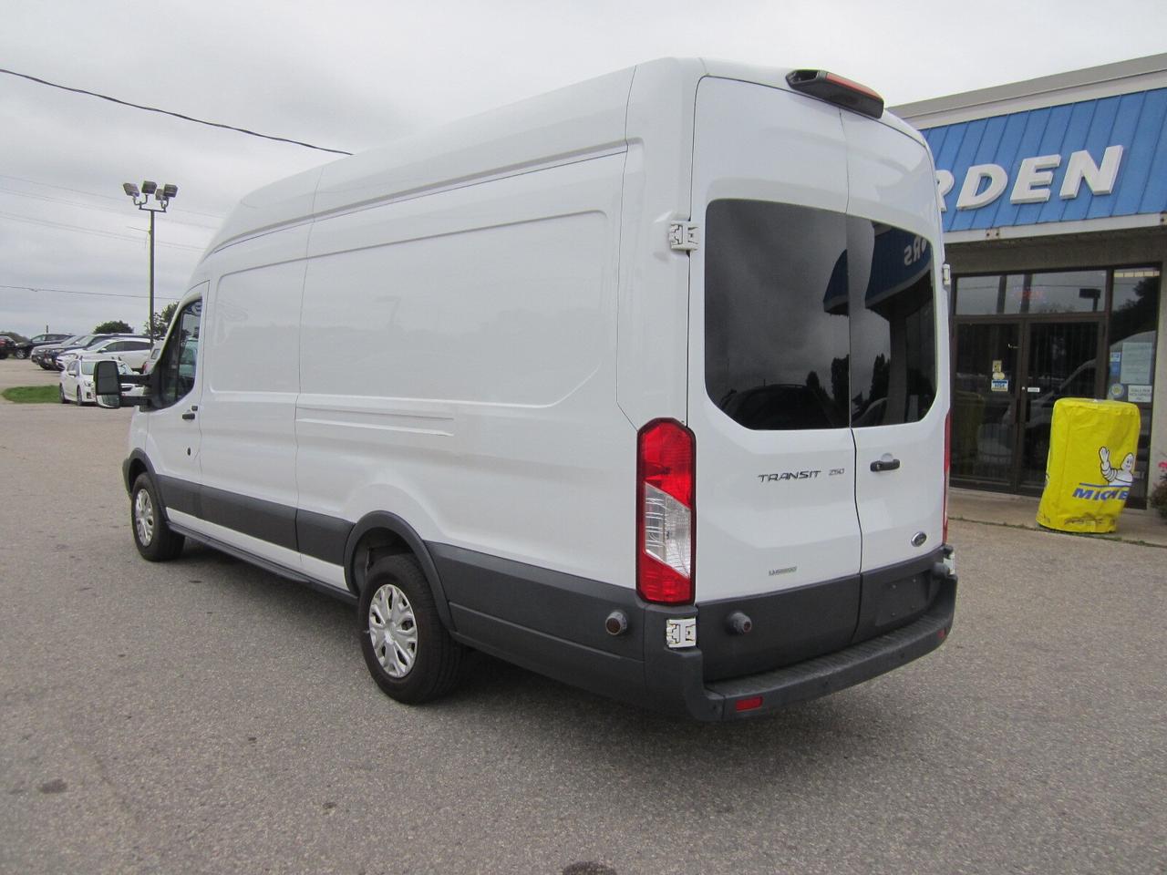 2018 Ford Transit Van T-250 NO ACCIDENTS 148  EXTRA LONG HIGH ROOF Photo