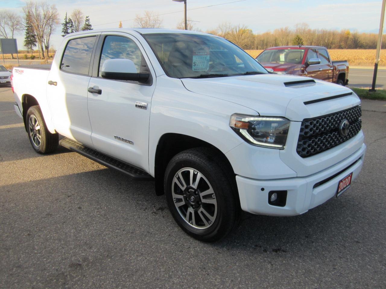 2020 Toyota Tundra TRD SPORT LEATHER NAV SUNROOF 1 OWNER NO ACCIDENTS Photo