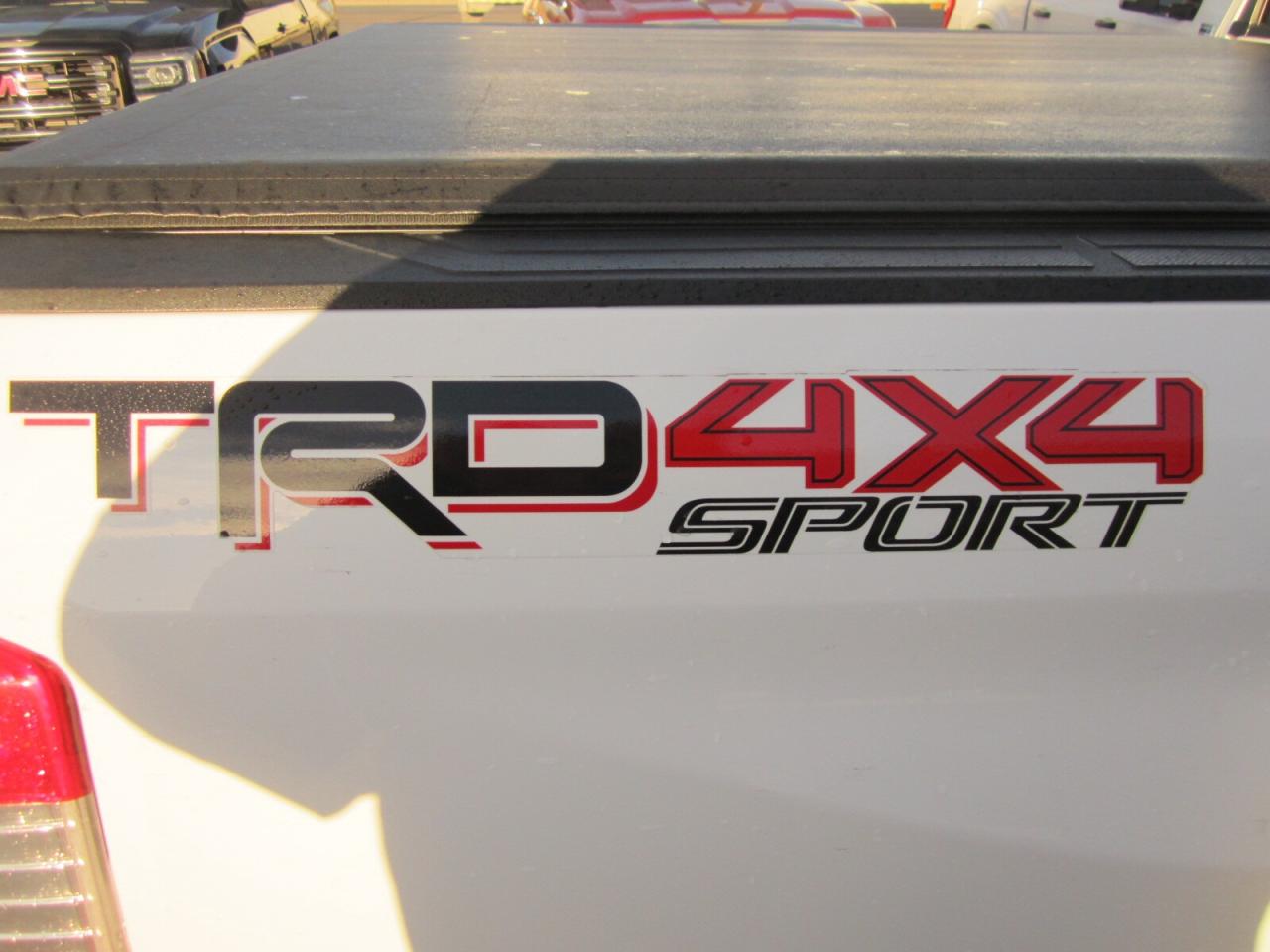 2020 Toyota Tundra TRD SPORT LEATHER NAV SUNROOF 1 OWNER NO ACCIDENTS Photo