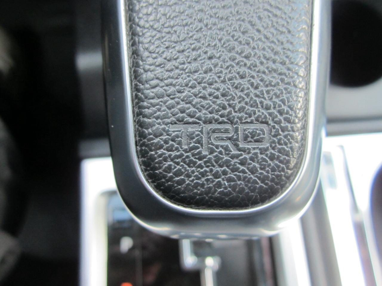 2020 Toyota Tundra TRD SPORT LEATHER NAV SUNROOF 1 OWNER NO ACCIDENTS Photo