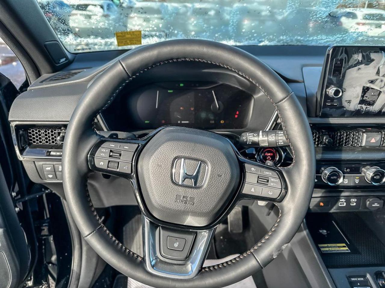 2025 Honda CR-V Hybrid Touring Photo