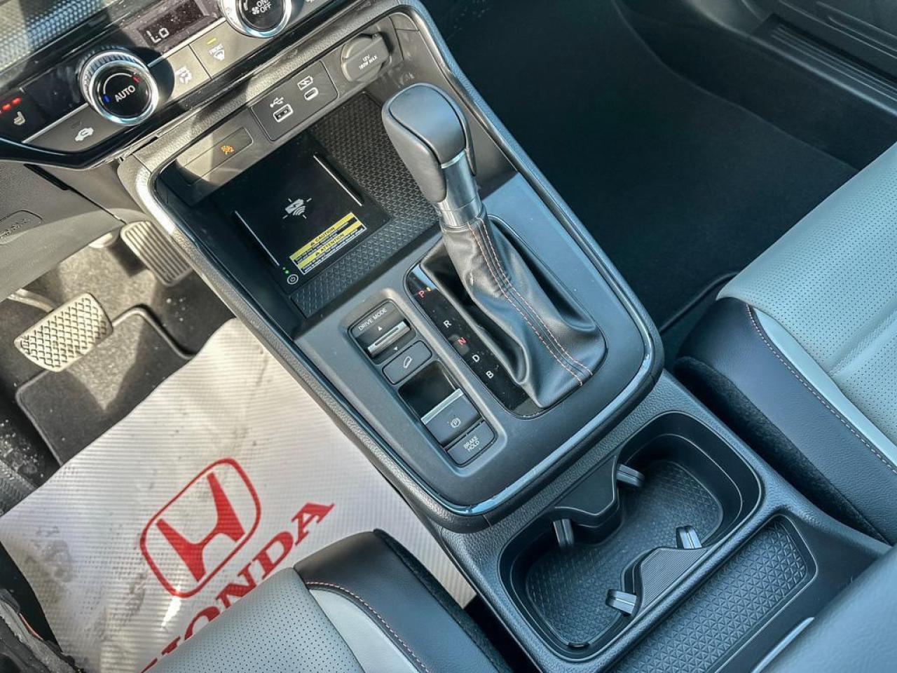 2025 Honda CR-V Hybrid Touring Photo