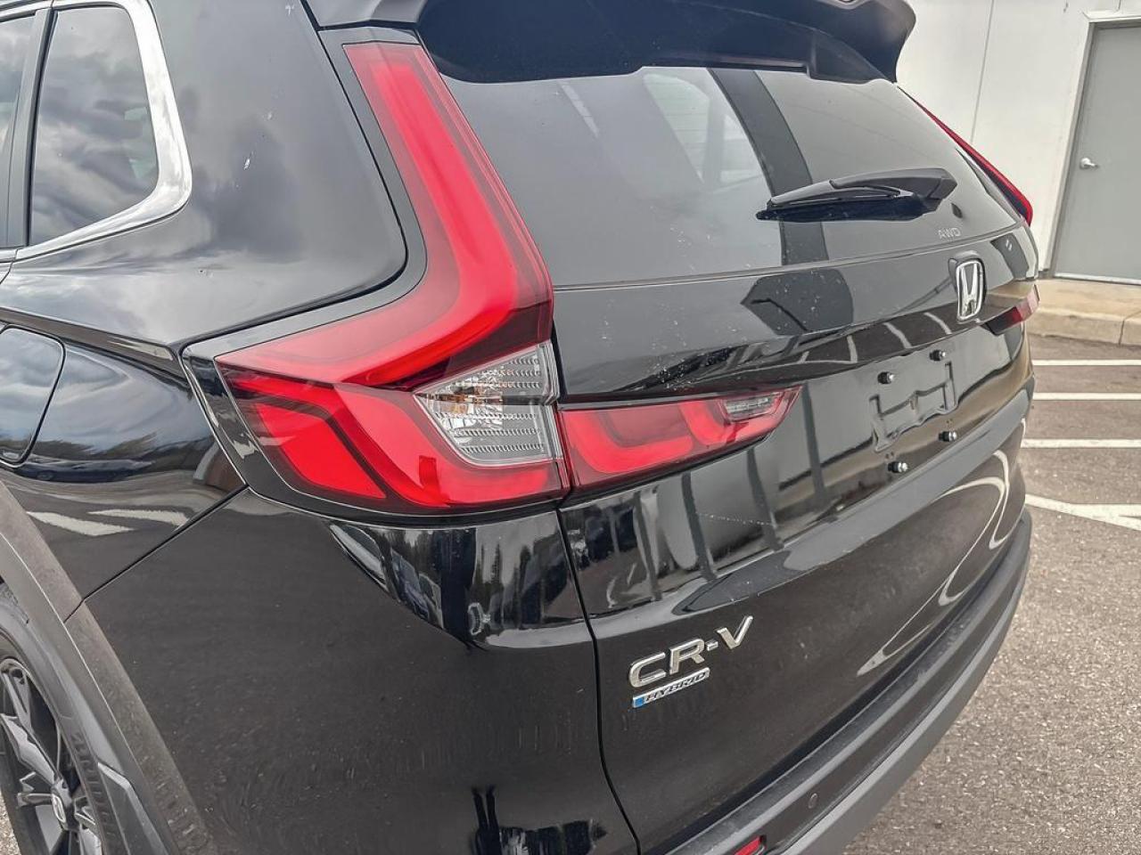 2025 Honda CR-V Hybrid EX-L Photo