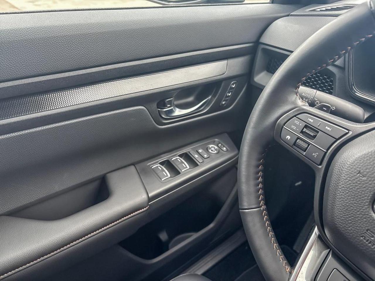 2025 Honda CR-V Hybrid EX-L Photo