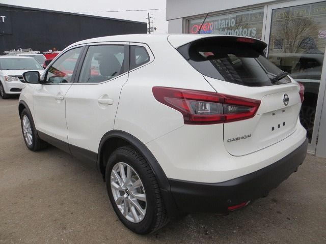 2022 Nissan Qashqai CERTIFIED, S, 1 OWNER, CLEAN CARFAX Photo4