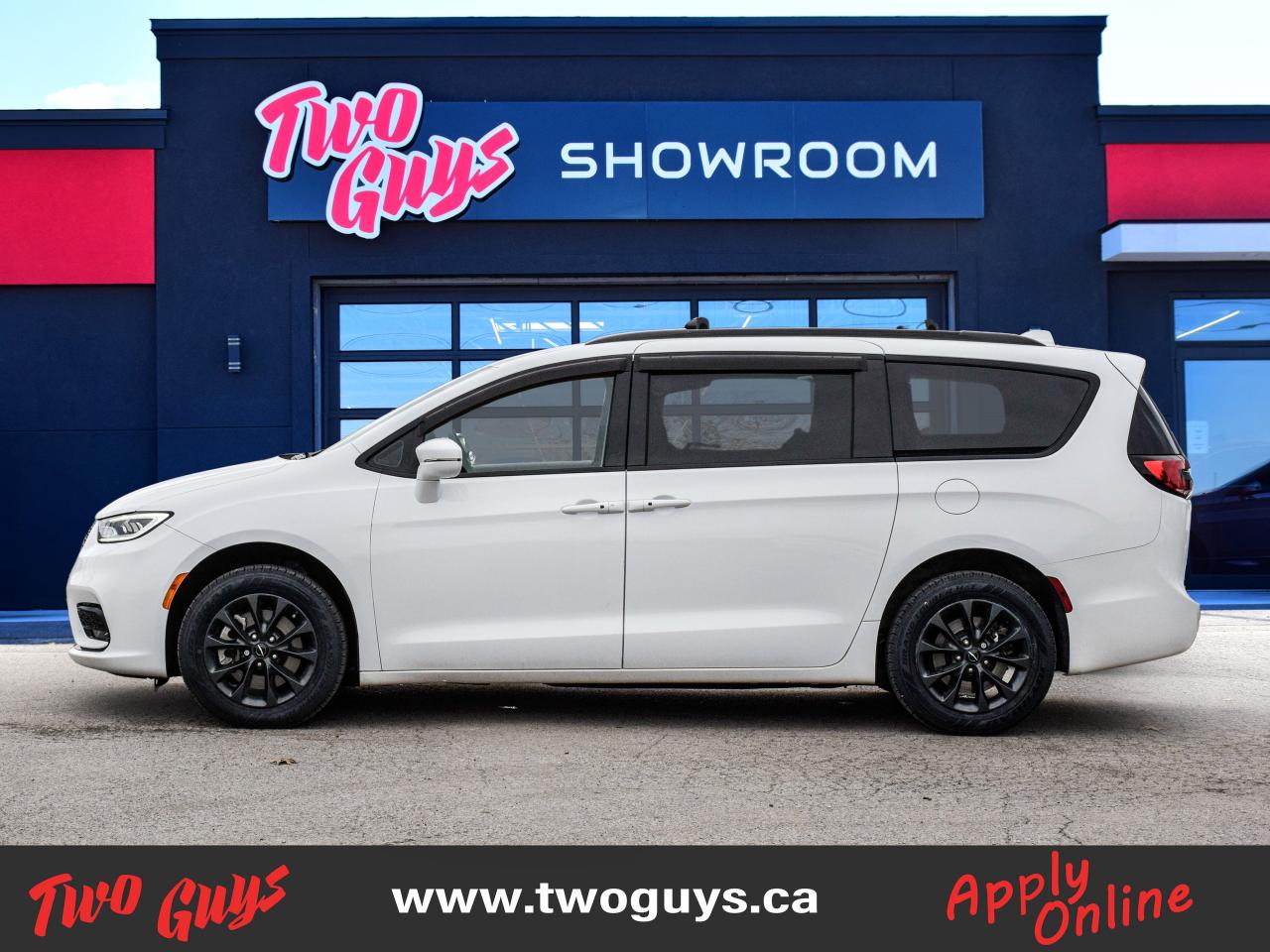 2022 Chrysler Pacifica Touring AWD   S Pkg   Pwr Sliders   New Tires Photo