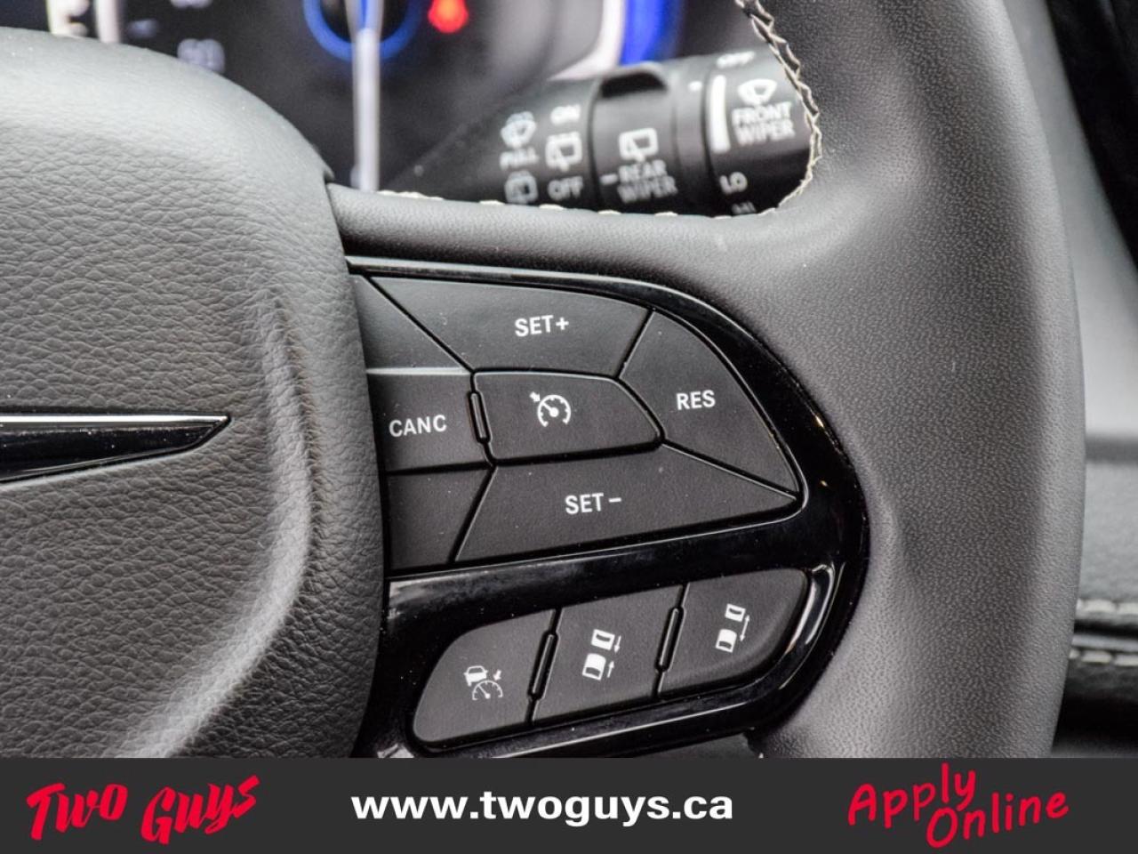 2022 Chrysler Pacifica Touring AWD   S Pkg   Pwr Sliders   New Tires Photo