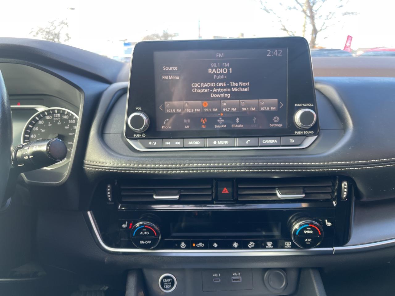 2021 Nissan Rogue FWD SV Back Up Camera Sunroof Heated Front Seats Photo