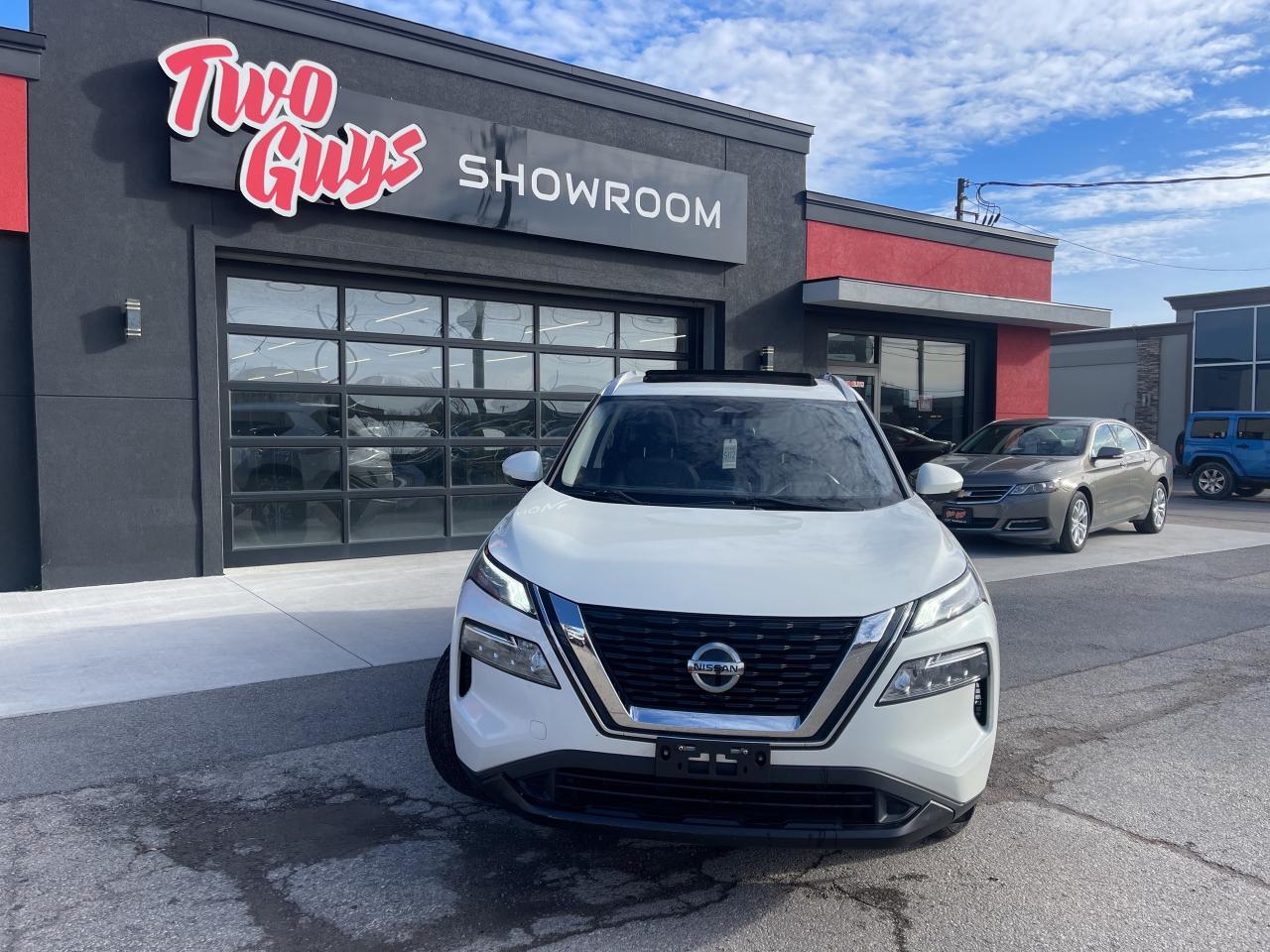 2021 Nissan Rogue FWD SV Back Up Camera Sunroof Heated Front Seats Photo