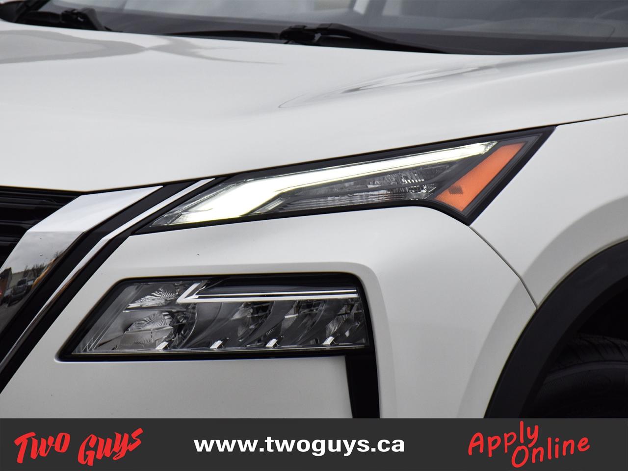 2021 Nissan Rogue SV FWD   Panoroof   New Tires   Remote Start Photo2