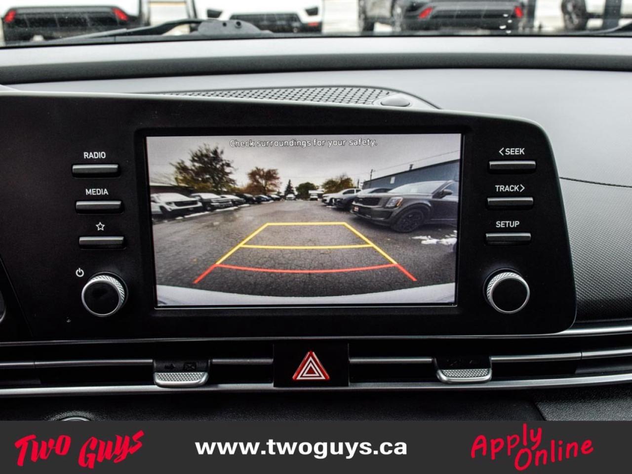 2023 Hyundai Elantra Preferred IVT Heated Front Seats/Wheel Back Up Cam Photo