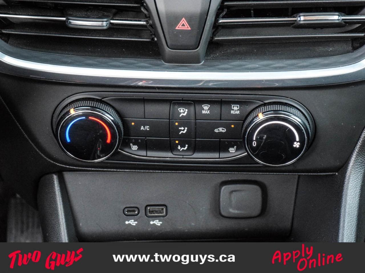 2024 Buick Encore GX Preferred AWD   Htd Cloth   Lease Return Photo