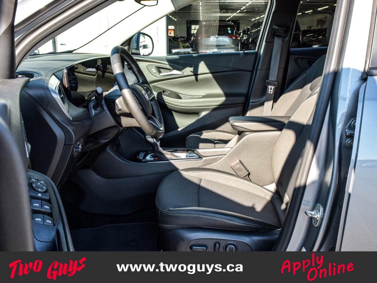 2024 Buick Encore GX Preferred AWD   Htd Cloth   Lease Return Photo