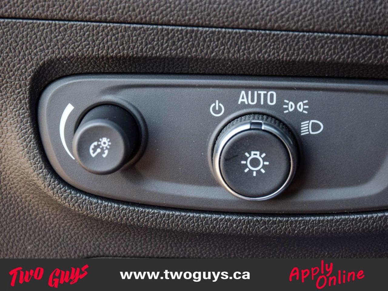 2024 Buick Encore GX Preferred AWD   Htd Cloth   Lease Return Photo