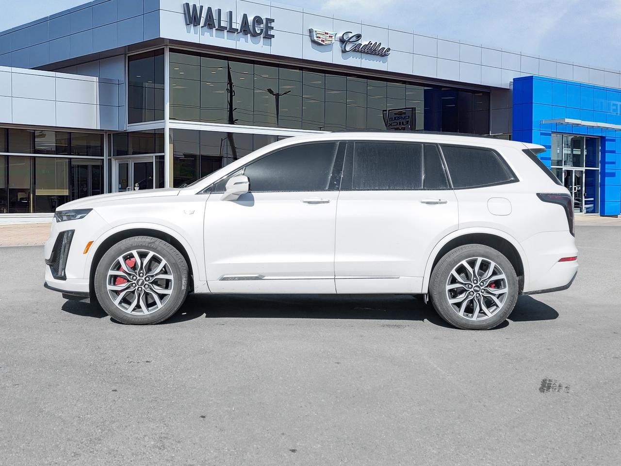 2024 Cadillac XT6 AWD   Advanced Safety   Smart Towing Photo