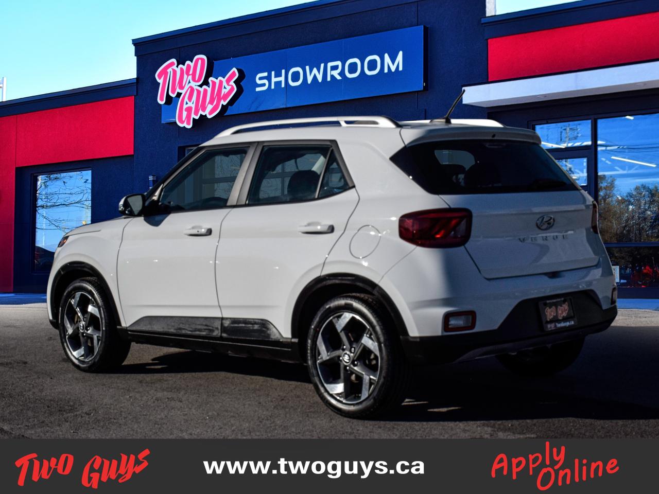 2023 Hyundai Venue Ultimate   New Tires   Sunroof   Lease Return Photo