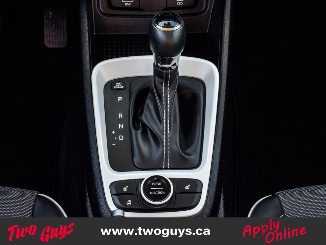 2023 Hyundai Venue Ultimate   New Tires   Sunroof   Lease Return Photo