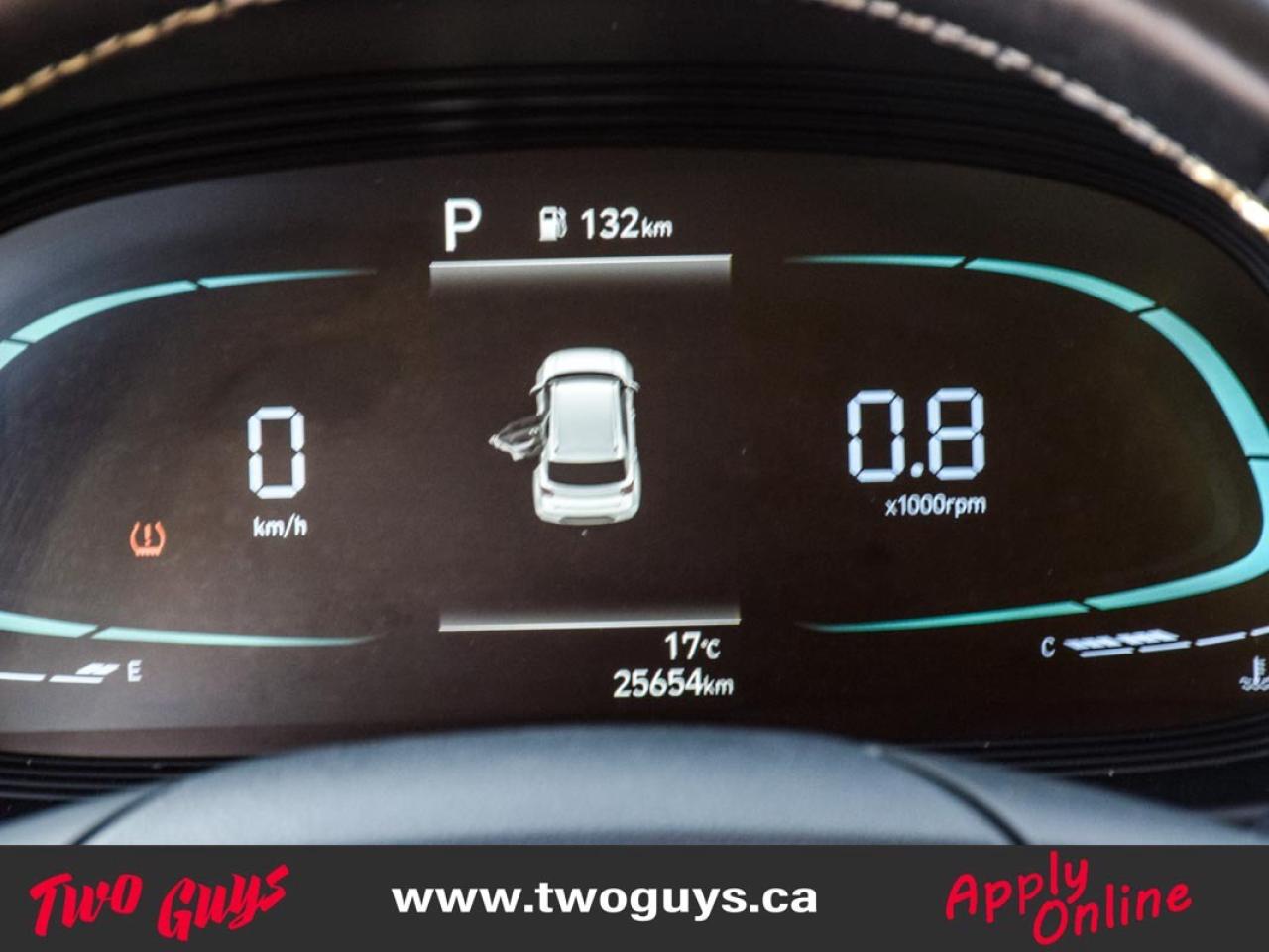 2023 Hyundai Venue Ultimate   New Tires   Sunroof   Lease Return Photo