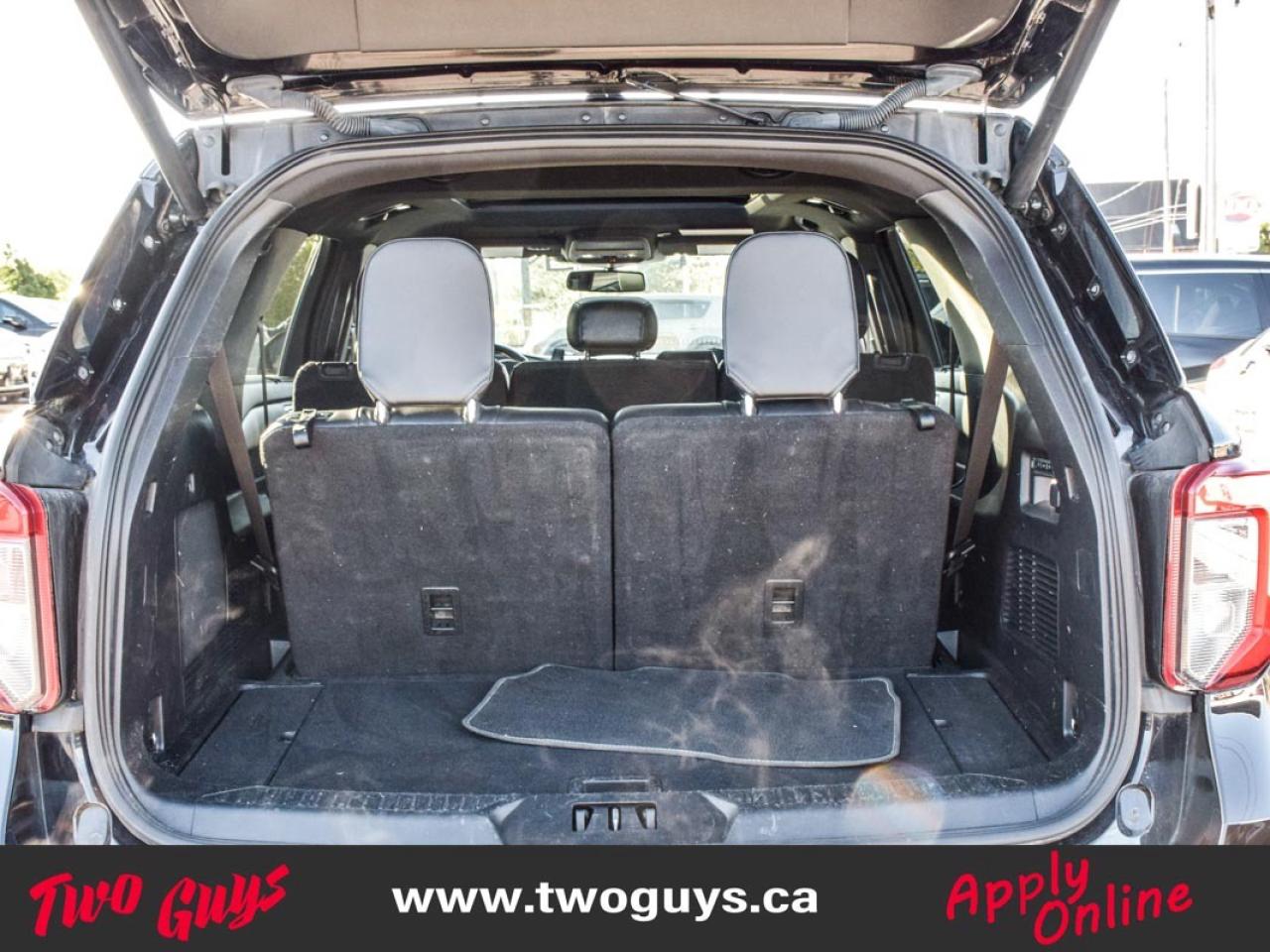 2022 Ford Explorer ST High Pkg   3.0L 4WD   Pano   Nav   Lthr Photo