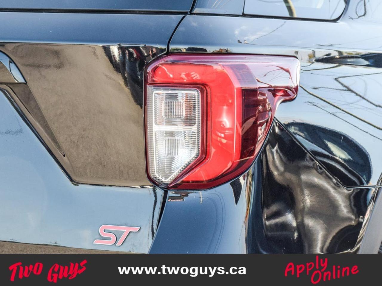 2022 Ford Explorer ST High Pkg   3.0L 4WD   Pano   Nav   Lthr Photo