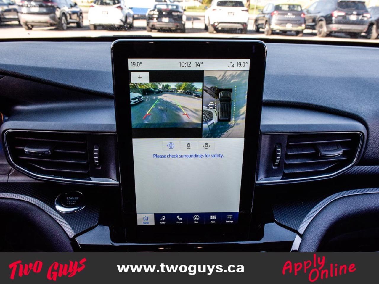 2022 Ford Explorer ST High Pkg   3.0L 4WD   Pano   Nav   Lthr Photo