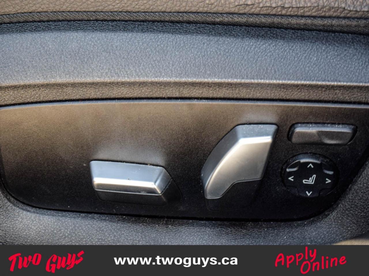 2018 BMW 5 Series 540i xDrive Sedan Leather Sunroof Nav Back Up Cam Photo