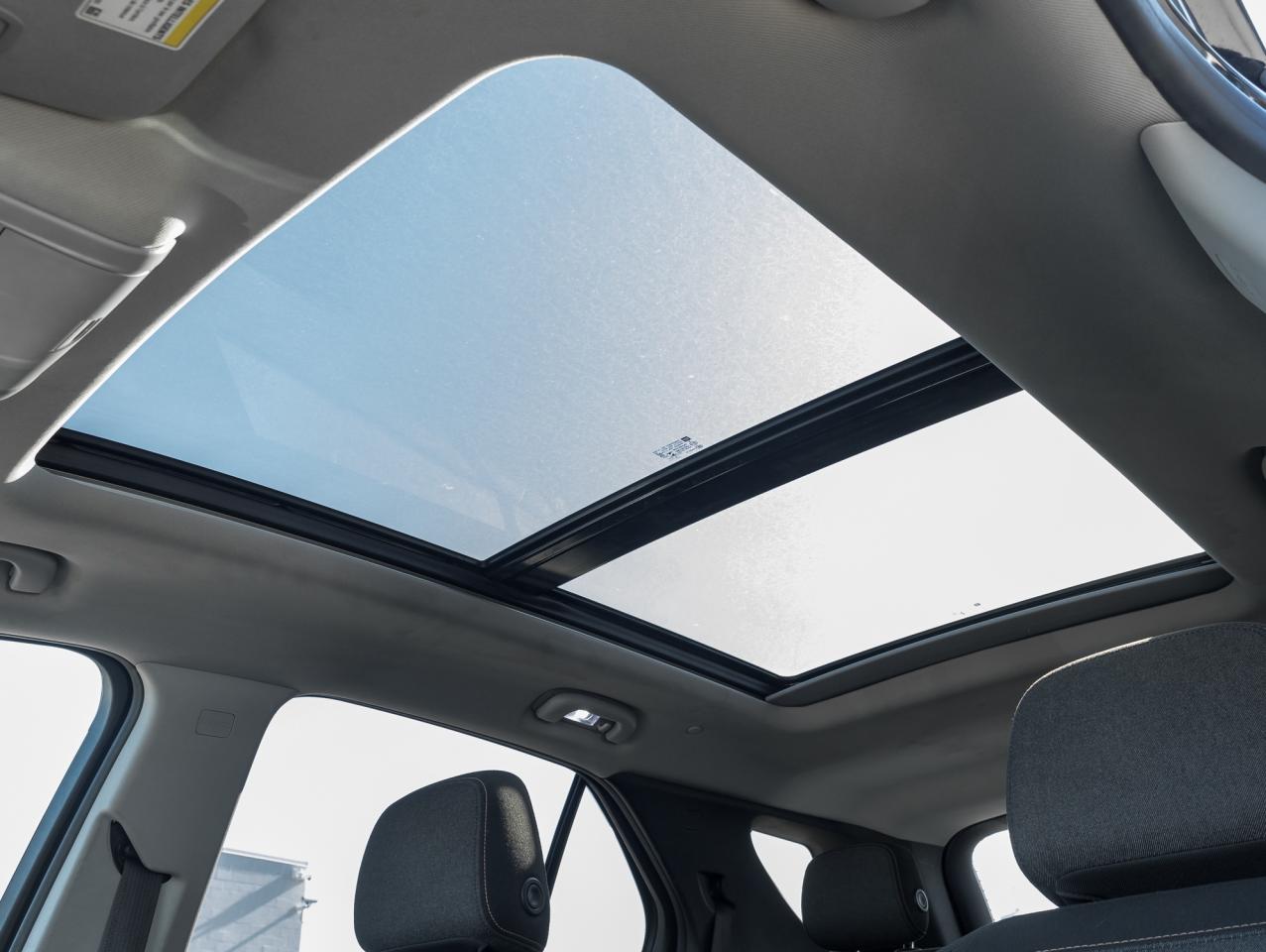 2019 Chevrolet Equinox True North Edition, Infotainment Package Photo